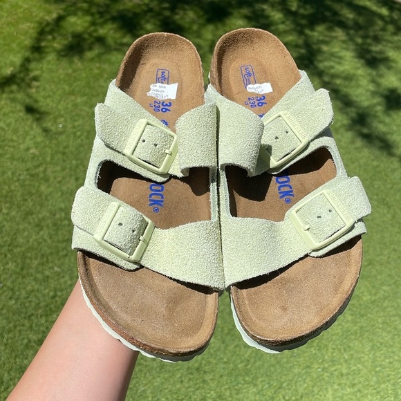 NWT! BIRKENSTOCK Suede Soft Footbed Sandals! - Picture 12 of 16